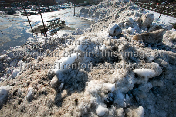 State plowed snow dumped into "Mt. Allen" in Trenton