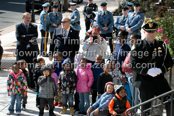 Hundreds of law enforcement attend Blue Mass