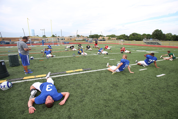 2016 Sunshine Football Classic Practice Session in Hightstown