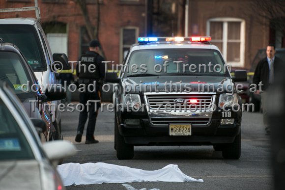 Man shot dead on street in Trenton neighborhood